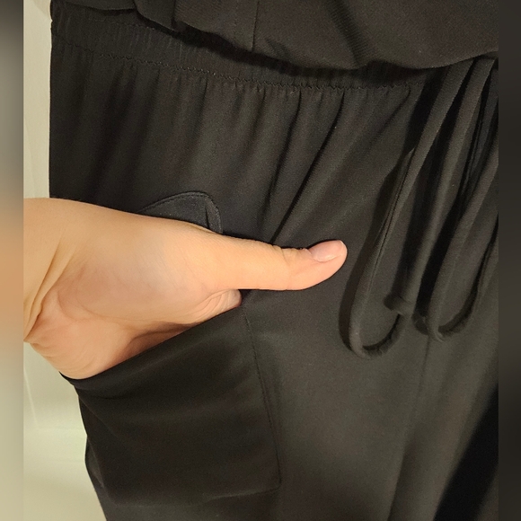 Womens Large black Jumpsuit sleeveless stretchy adjustable waist two pockets - Picture 4 of 4
